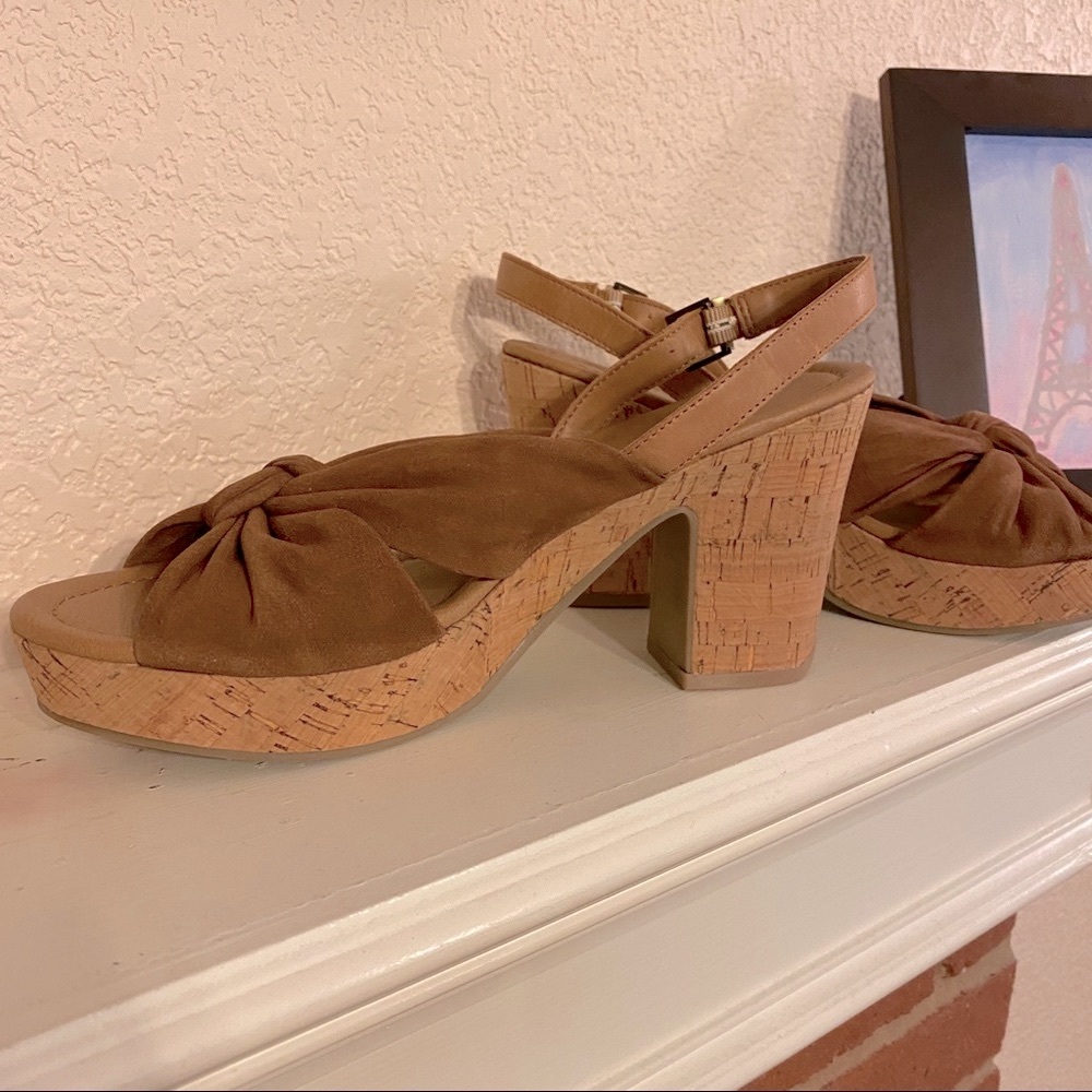 Kenneth Cole REACTION Tole Booth Sandals, NIB